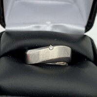  18k White Gold Men's Wedding Band Sz7 Single Diamond Accent