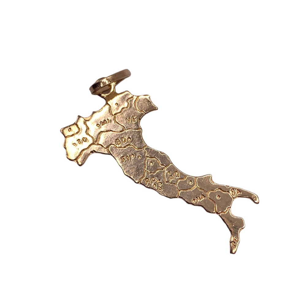 18k Yellow Gold Map of Italy Pendant 1.6 Grams