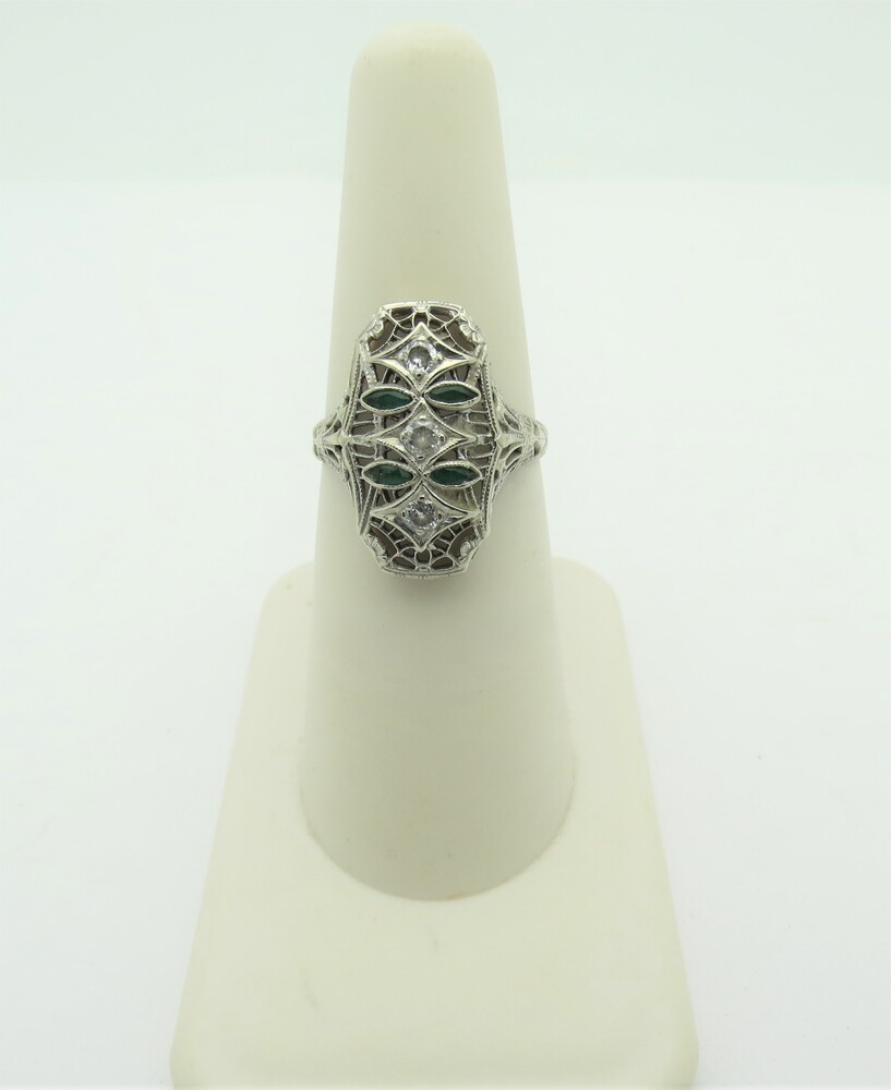 18K White Gold Vintage Emerald and Diamond Ring Size 6