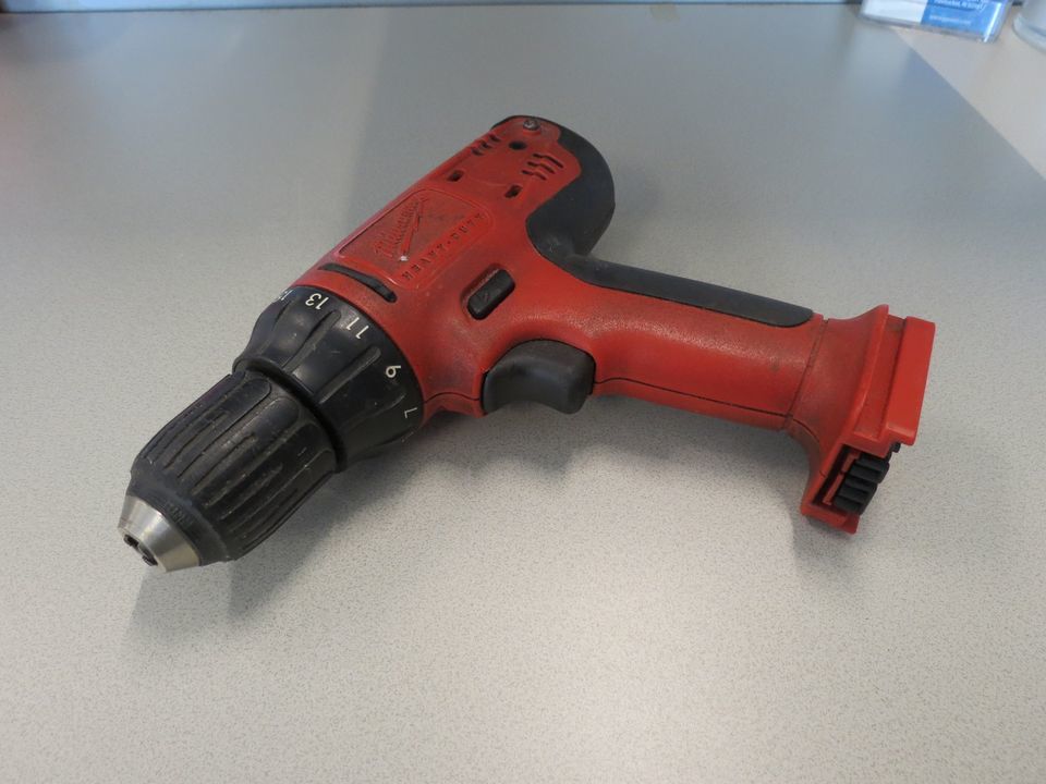 Milwaukee Drill (BARE TOOL ONLY)