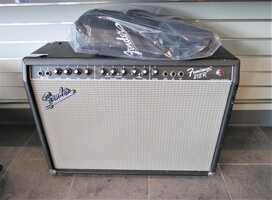 Fender Frontman 212r Amplifier With Cover 