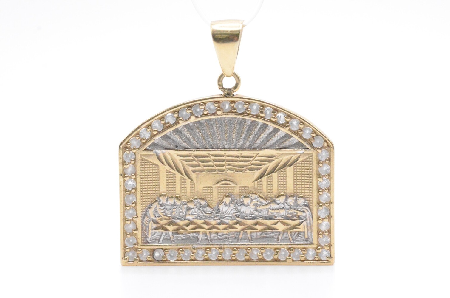  10K Yellow Gold Last Supper Pendant 7.6 Grams, Larger Size!