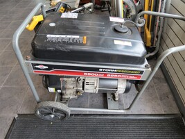 Briggs & Stratton Storm Responder 5500 Watt Generator