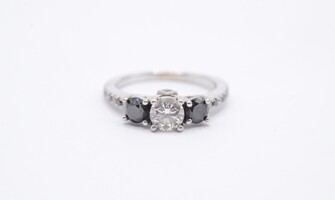 10k White Gold White & Black Diamond Engagement Ring .95 CTTW Size 4.75