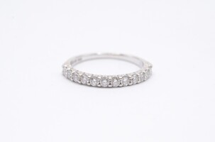14k White Gold Diamond Band Ring .46 CTTW Size 6.75 