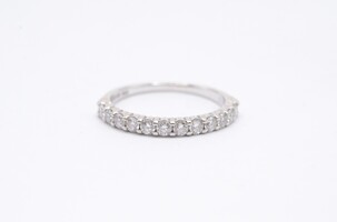 14k White Gold Diamond Band Ring .46 CTTW Size 6.75 