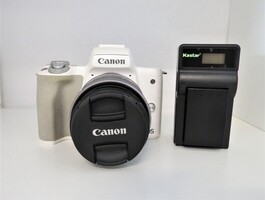  Canon EOS M50 with 15-45mm lens 