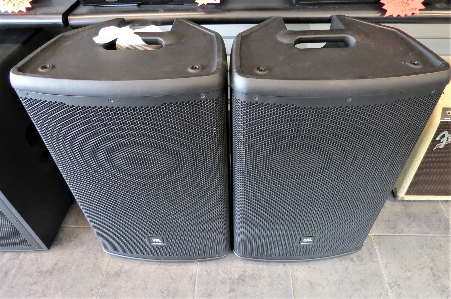 Pair of JBL EON700 Speakers 