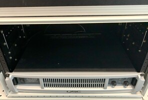 QSC PLX3102 Professional Power Amplifier with Case