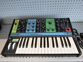 Moog Music Grandmother Semi-Modular Analog Synthesizer 