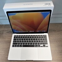 Apple MacBook Air 2020, M1, 8GB RAM, 256GB SSD With Box
