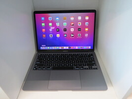Apple MacBook Air 8GB RAM, M1, 256GB SSD in Box