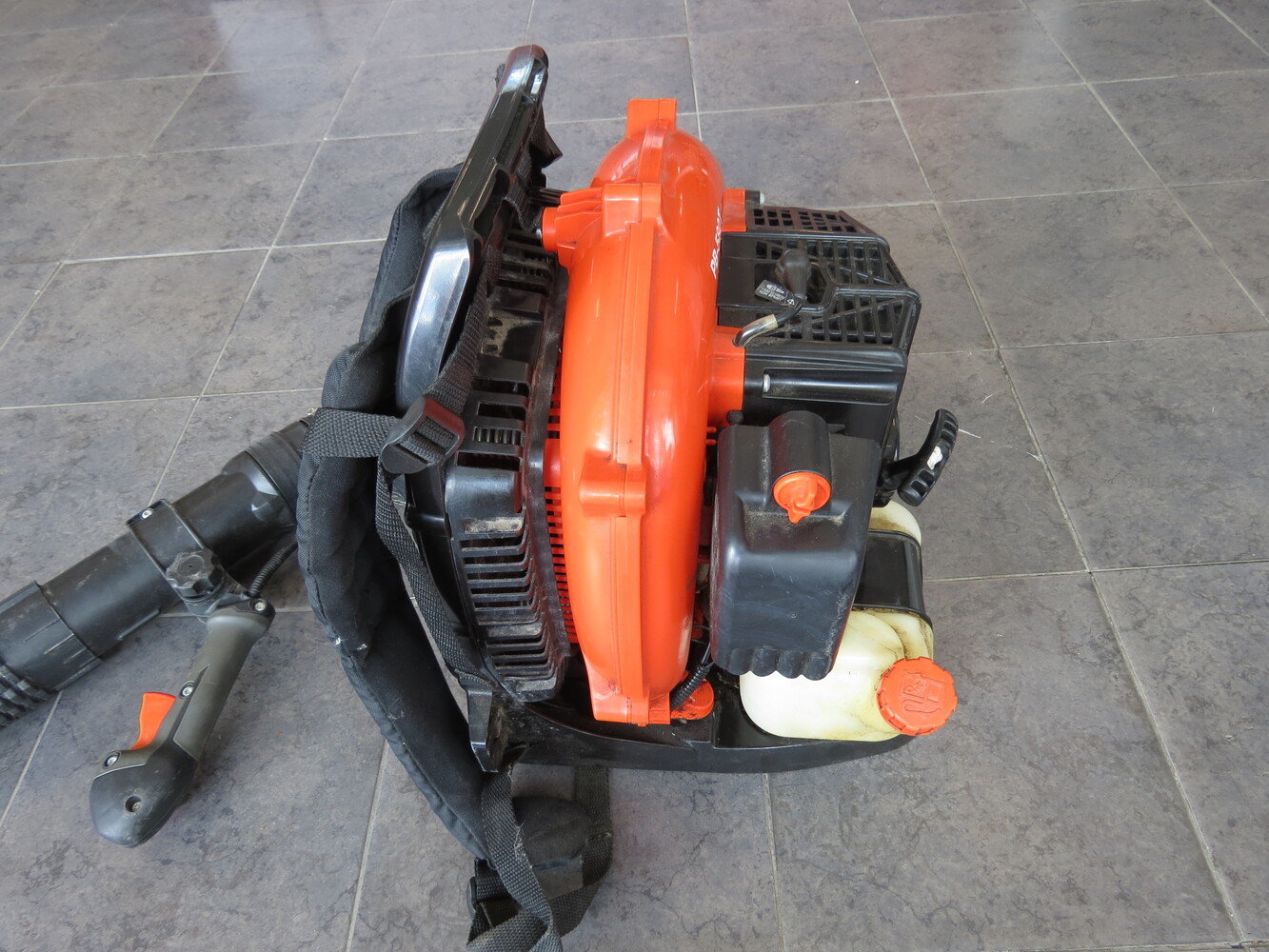Echo PB-580T Commercial Gas Powered Backpack Leaf Blower