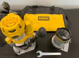 DeWalt DW618PKB 2-1/4 HP Fixed Base Plunge Router Tool Combo with Bag 