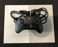 Microsoft Xbox One S Console with Wires & Controller