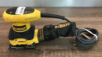 DeWalt D26441 1/4 Sheet Palm Sander