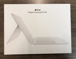 Apple - Magic Keyboard Folio for iPad (A16) and iPad 10.9-inch (10th Generation)
