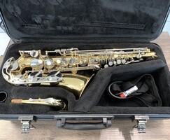 Yamaha Advantage YAS-200ADII Alto Saxophone with Case